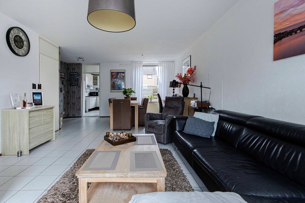 Tussenwoning te koop: Sleuteldaal 17, Maastricht