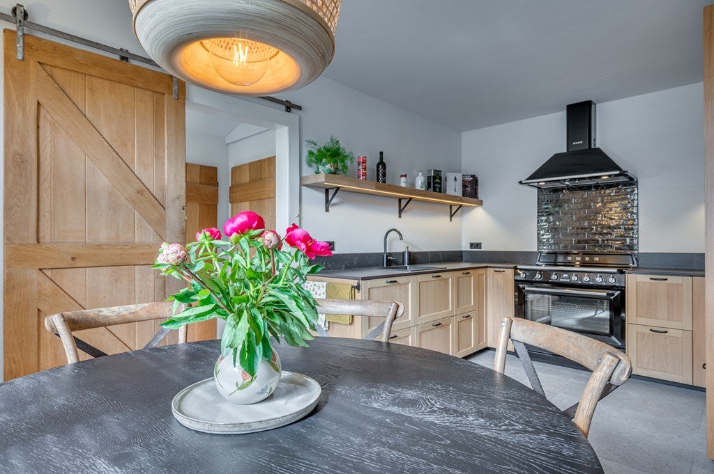 Hoekwoning te koop: Julianastraat 35, Belfeld