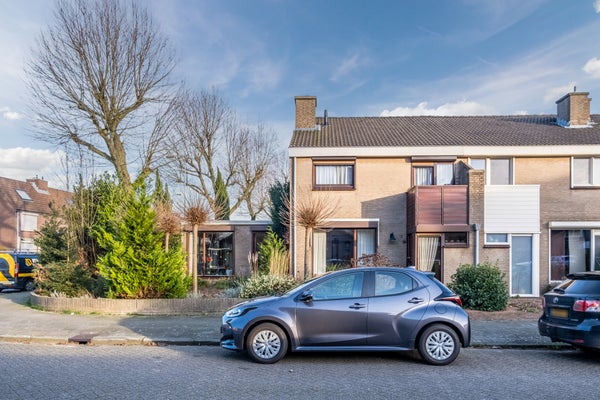 Huis te koop Generaal Linckerslaan 82 in Eindhoven voor € 500.000