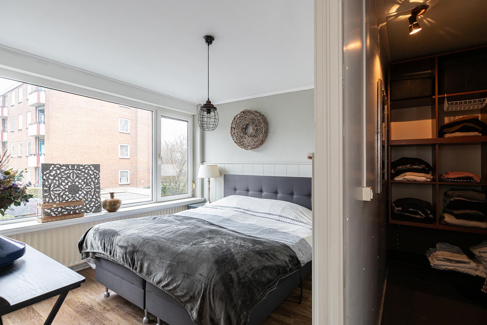 Tussenwoning te koop: Haringvlietstraat 4, Sliedrecht