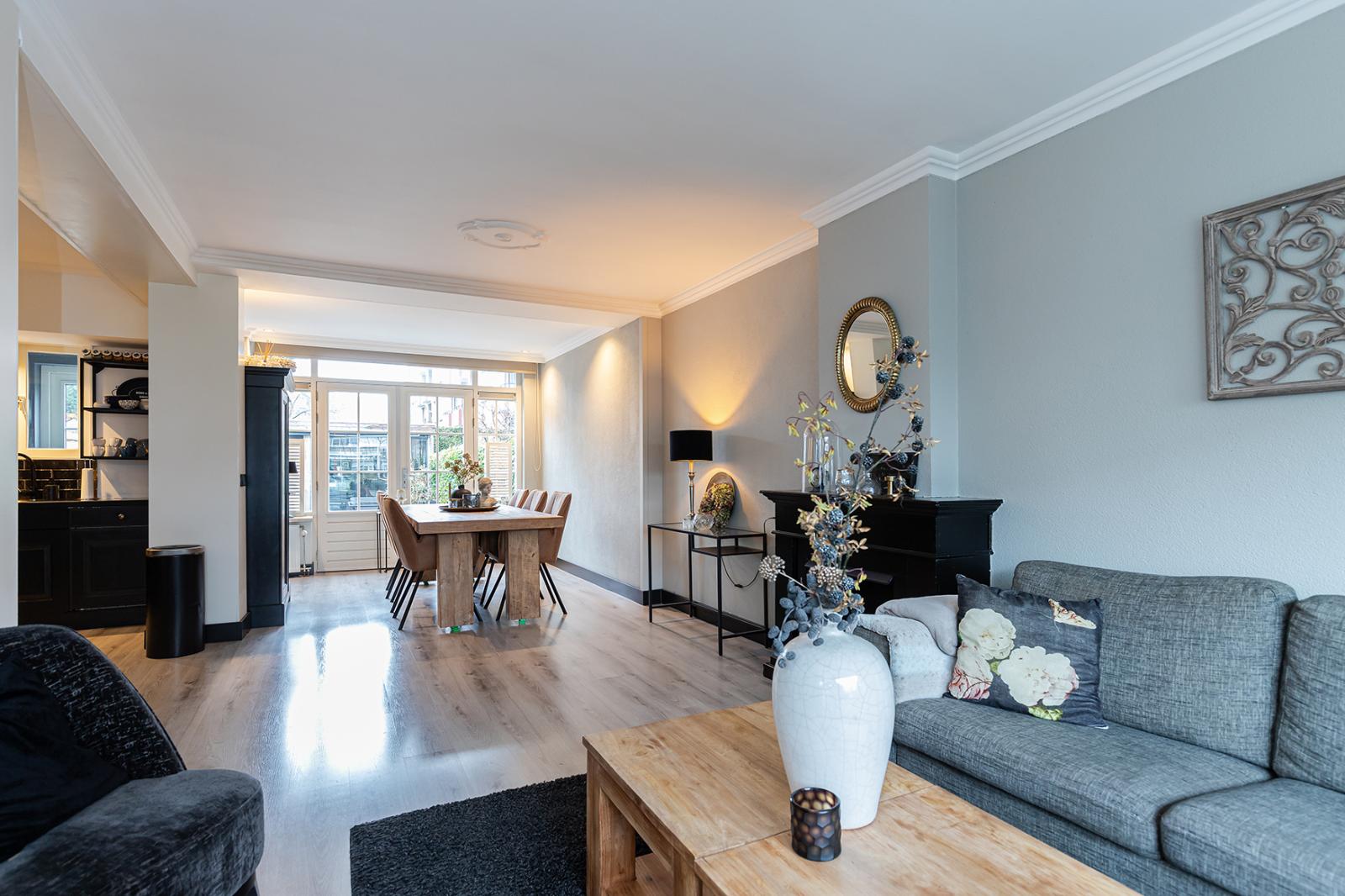 Tussenwoning te koop: Haringvlietstraat 4, Sliedrecht