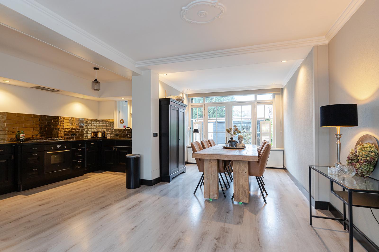 Tussenwoning te koop: Haringvlietstraat 4, Sliedrecht