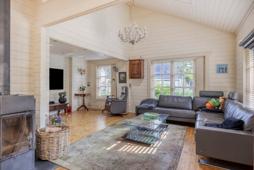 Vrijstaande woning te koop: Verzetsheldenlaan 9, Eindhoven