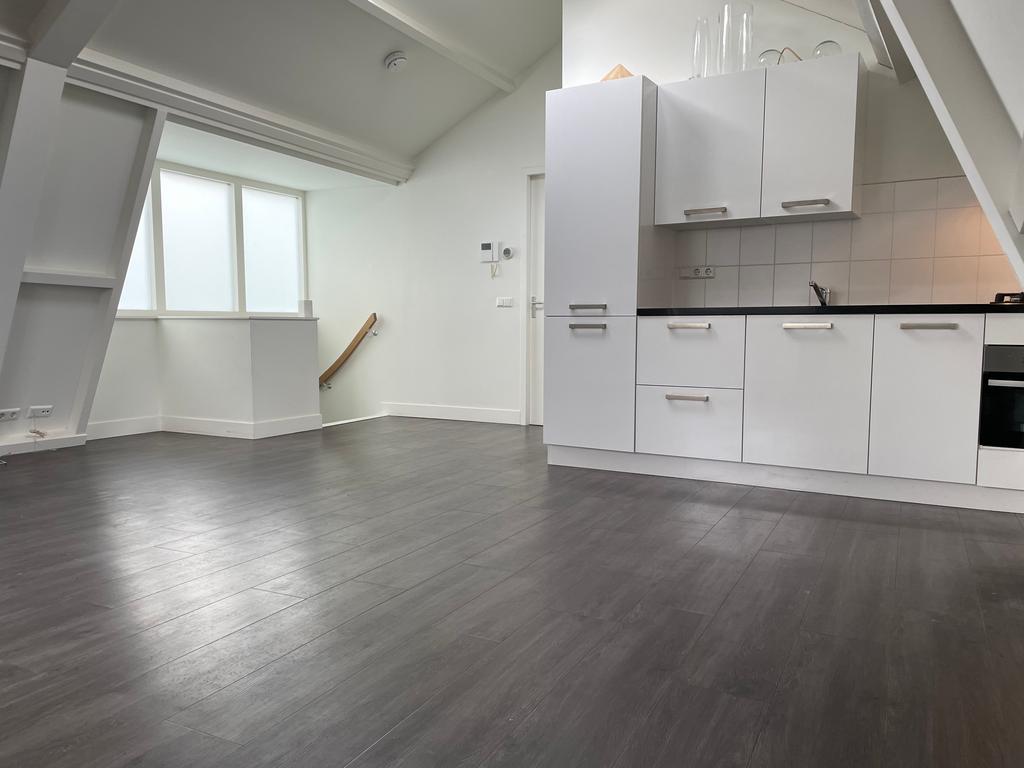 Woning te huur: Voorstraat, Utrecht