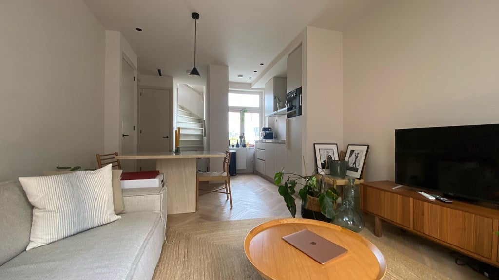 Woning te huur: Noorderdwarsstraat, Amsterdam