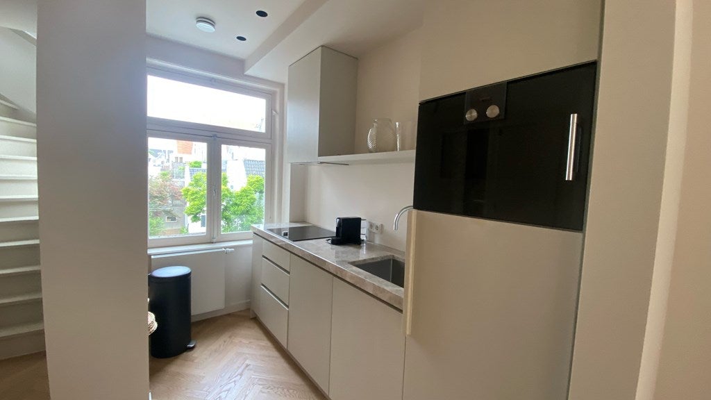 Woning te huur: Noorderdwarsstraat, Amsterdam