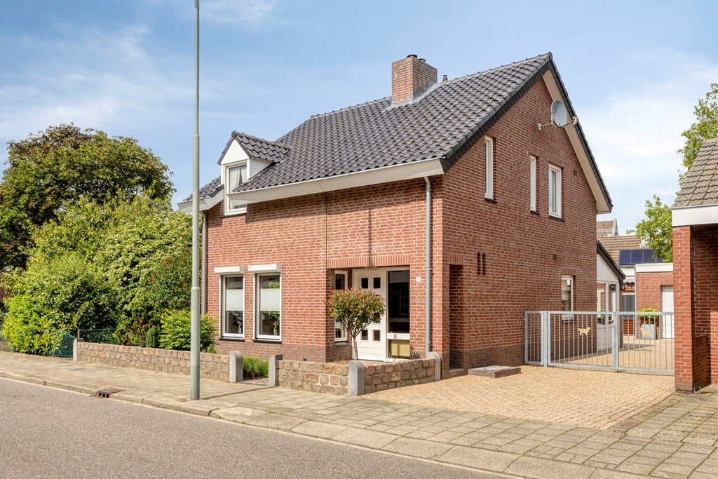 Huis Dieterderweg 80 in Susteren