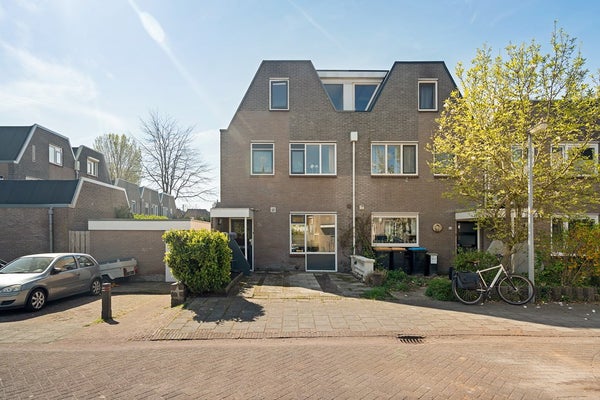 Loomanstraat 26