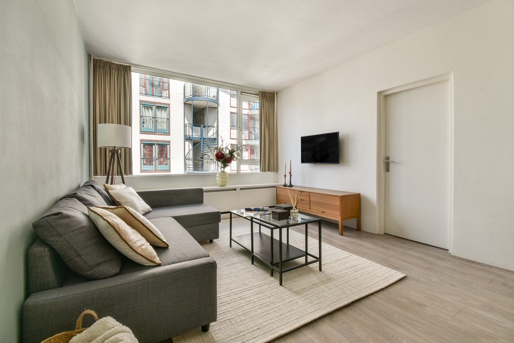 Flat Waterlooplein 155