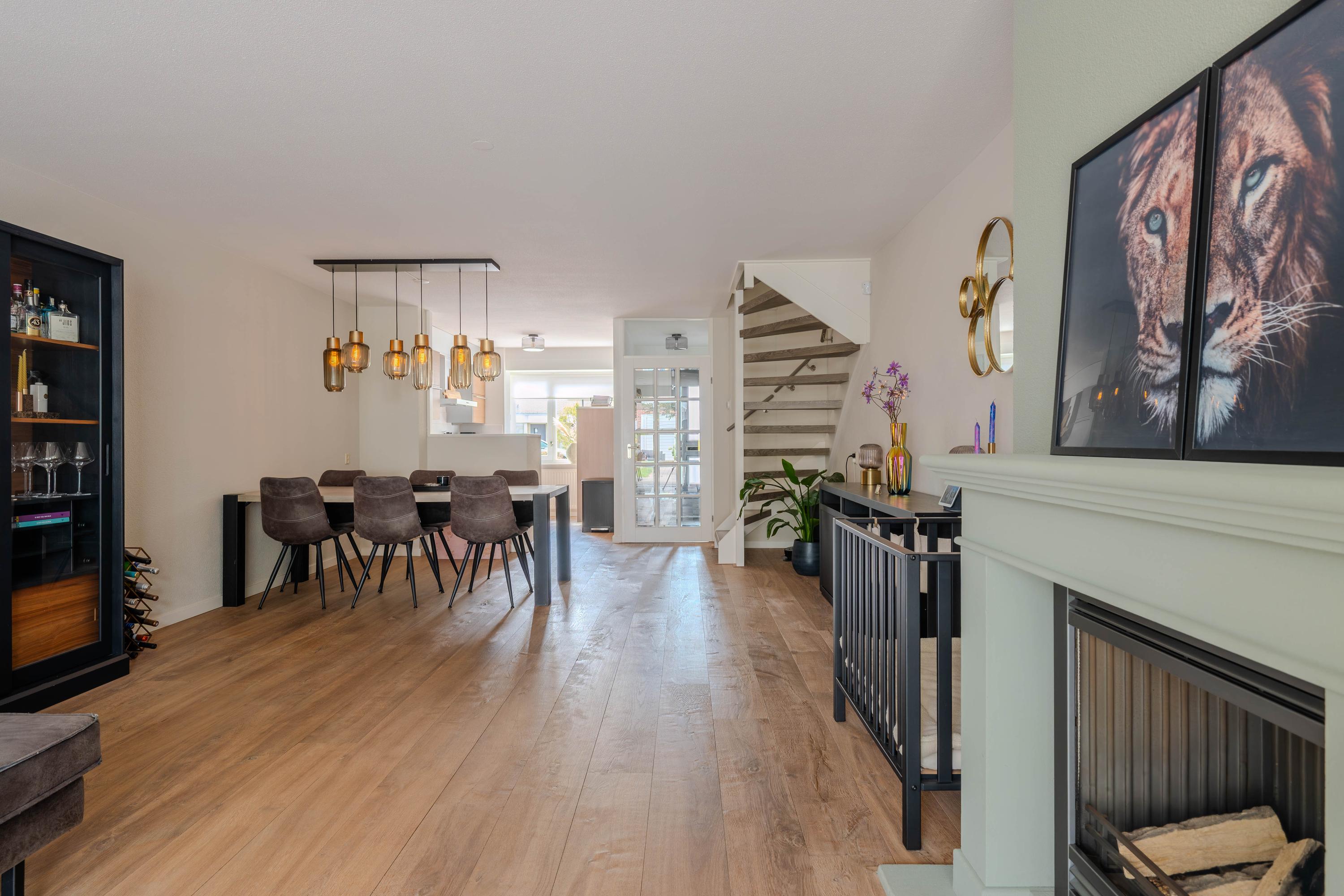 Tussenwoning te koop: Sinselveldhof 4, Venlo