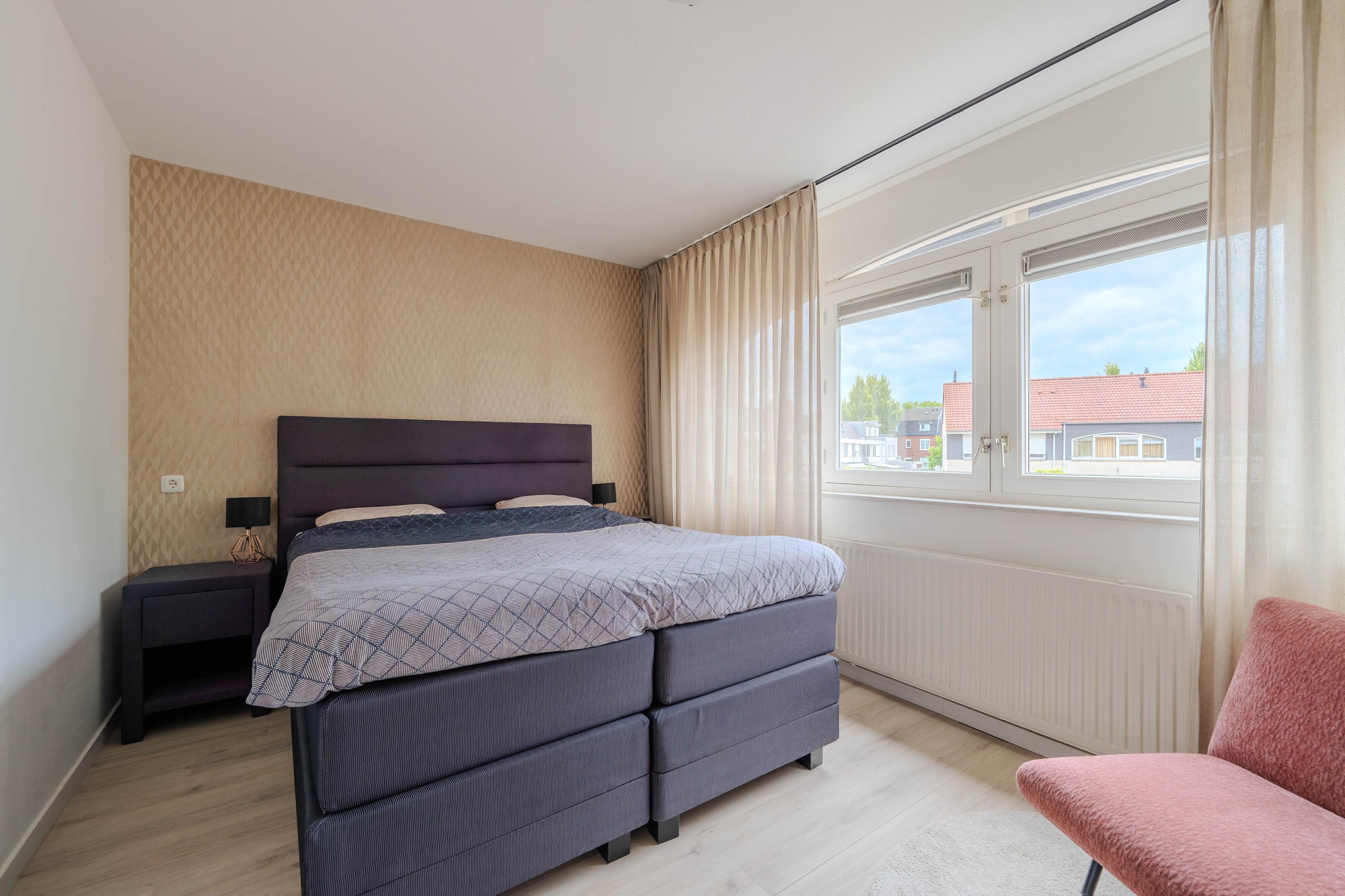 Tussenwoning te koop: Sinselveldhof 4, Venlo