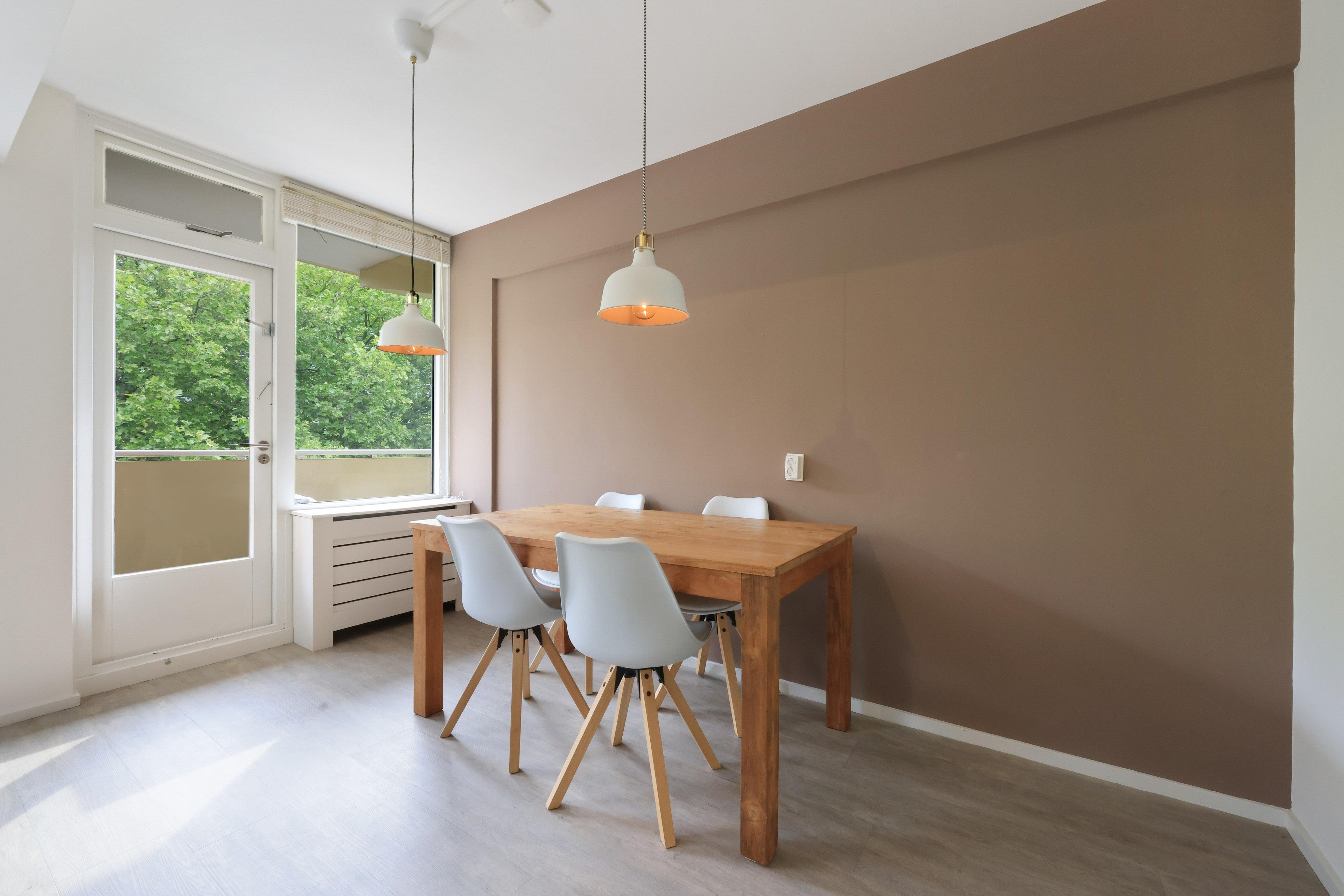 Te huur Appartement Uitgeeststraat in Den Haag