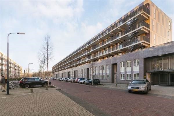 Flat Klaas Katerstraat 92 in Amsterdam