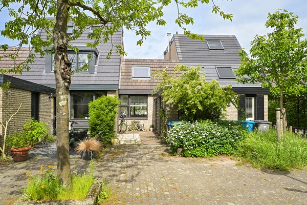 Casa Pastoor Buyslaan en Wassenaar