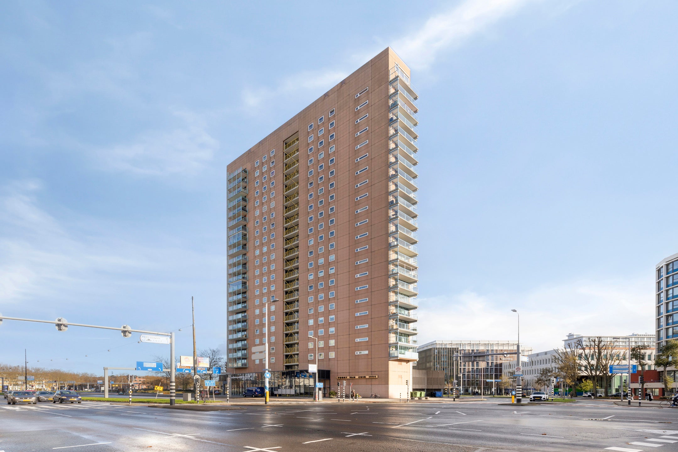 Appartement Strevelsweg 1052 in Rotterdam