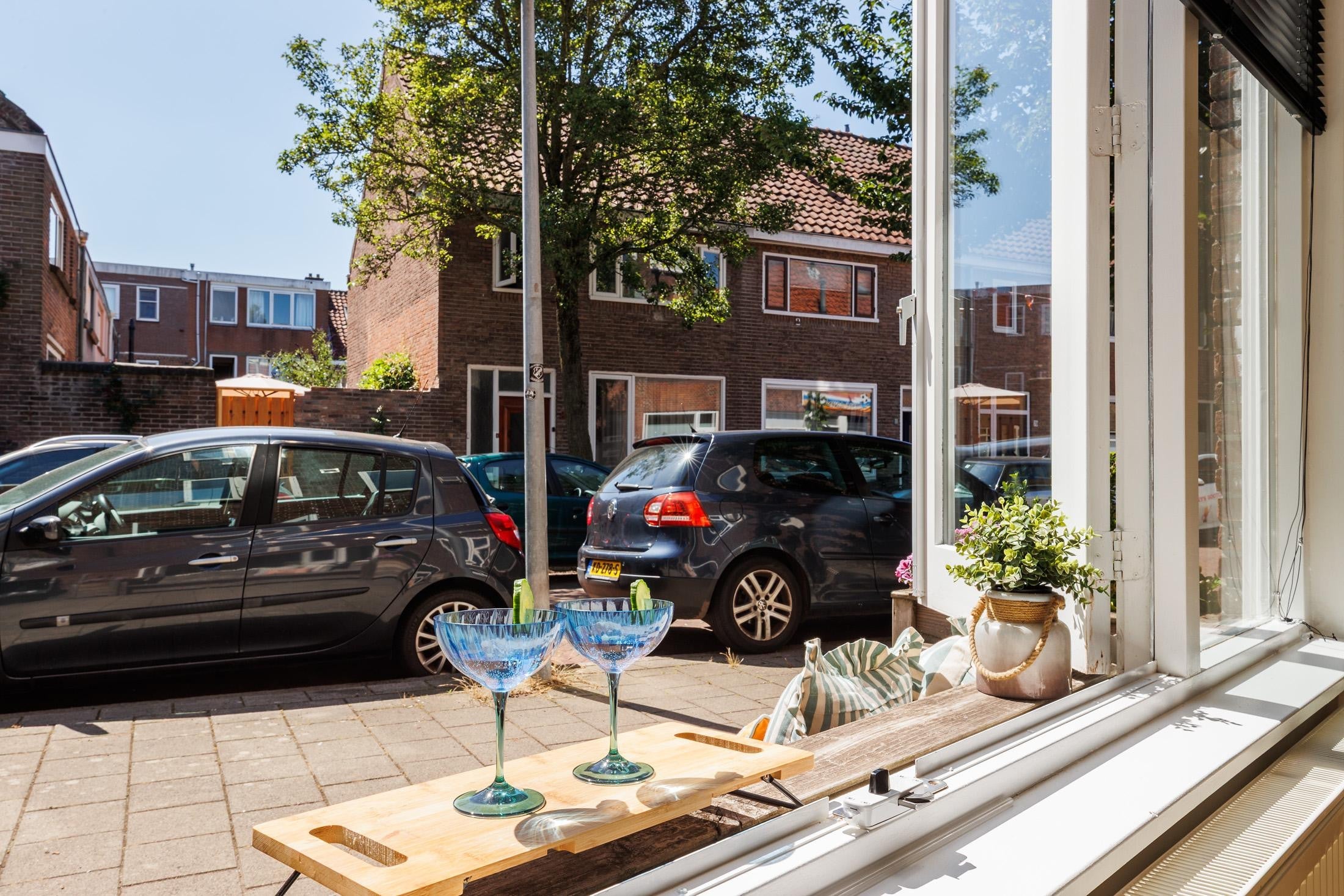 Tussenwoning te koop: St.-Winfridusstraat 56, Utrecht