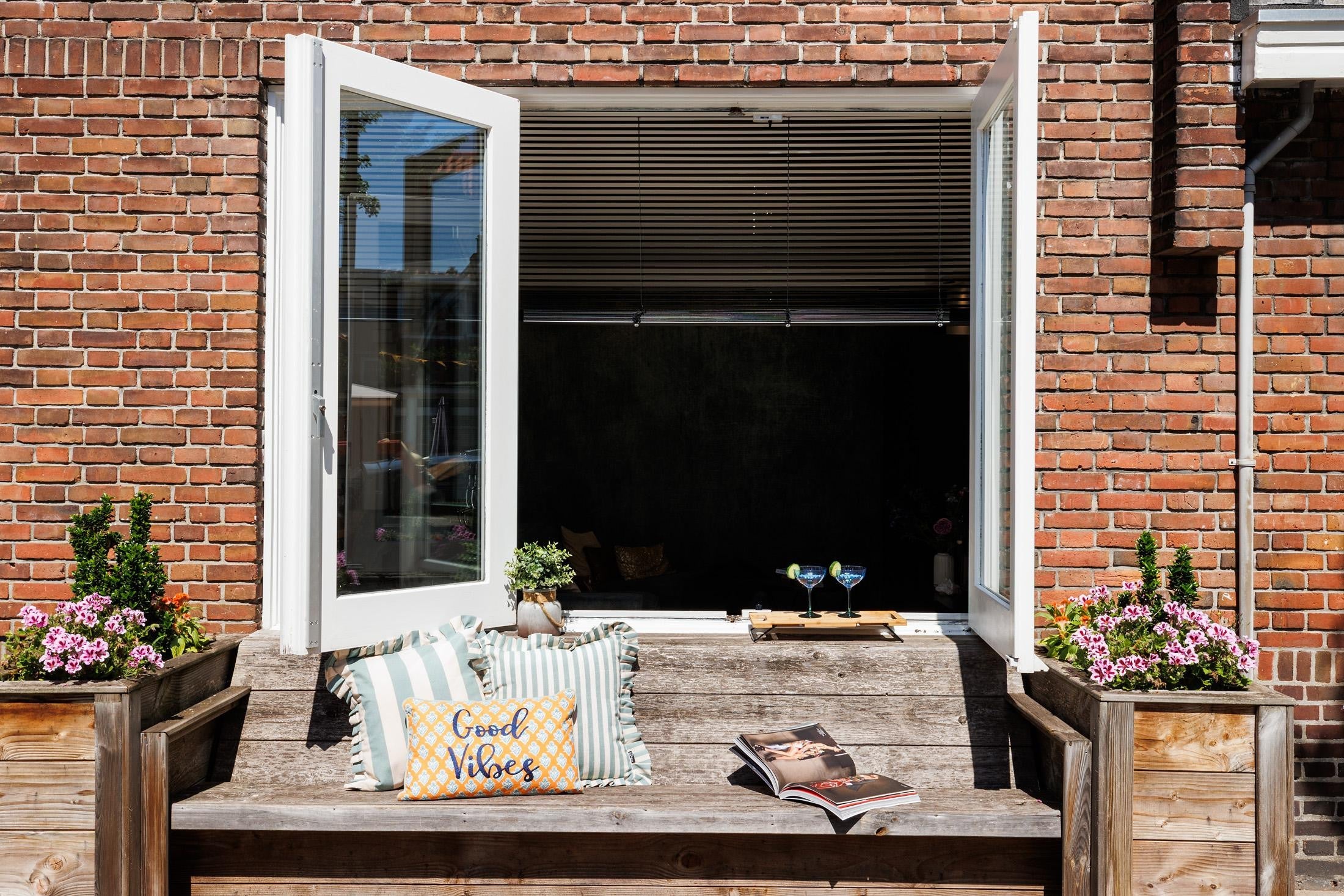 Tussenwoning te koop: St.-Winfridusstraat 56, Utrecht