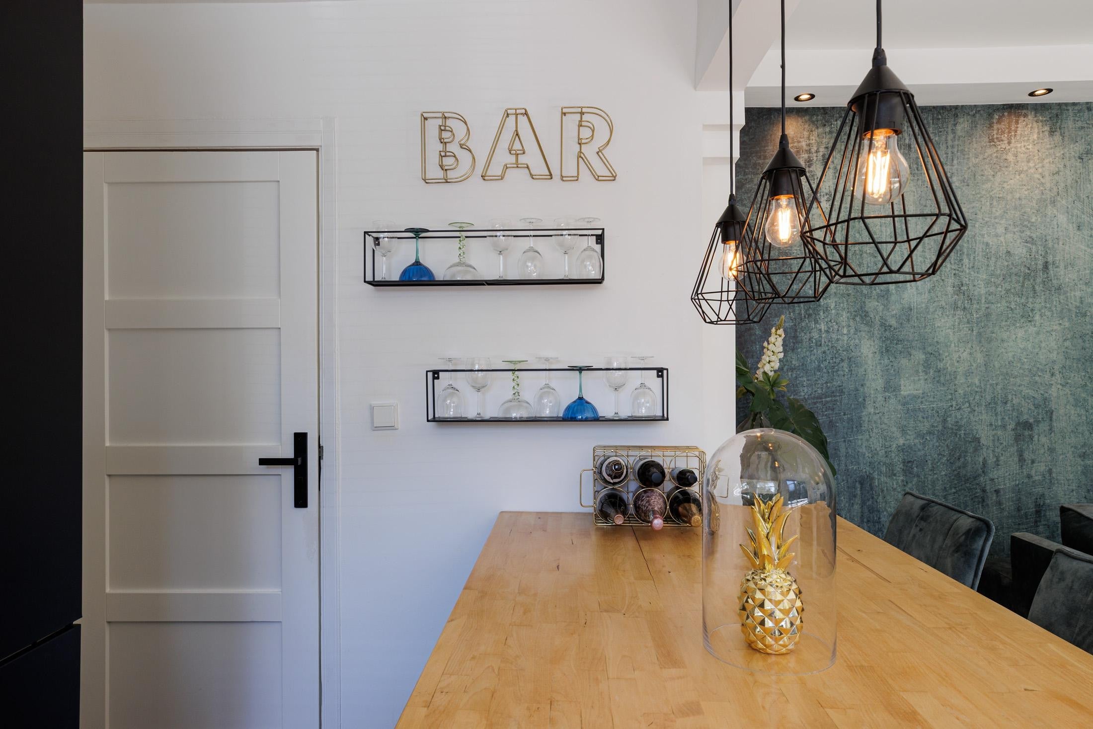 Tussenwoning te koop: St.-Winfridusstraat 56, Utrecht