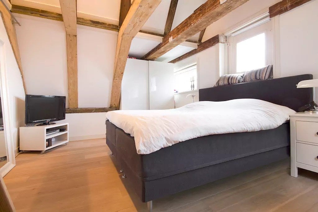 Woning te huur: Singel, Amsterdam