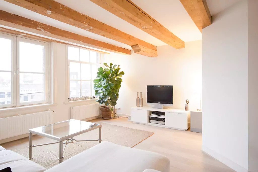 Woning te huur: Singel, Amsterdam