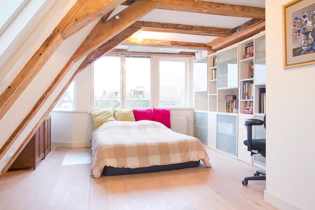 Woning te huur: Singel, Amsterdam