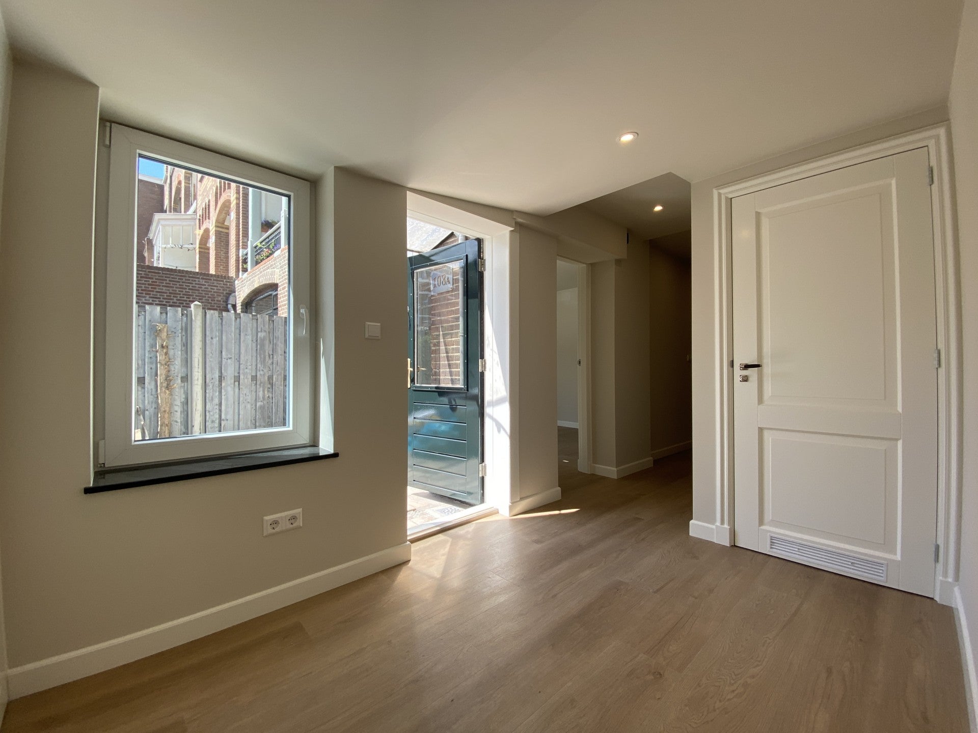 Woning te huur: Dirk Hoogenraadstraat, 'S-Gravenhage