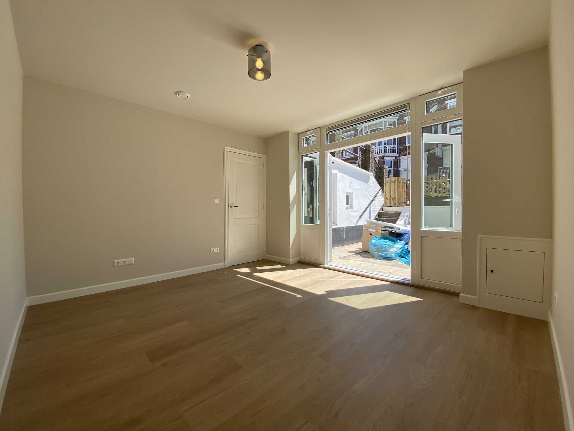 Woning te huur: Dirk Hoogenraadstraat, 'S-Gravenhage