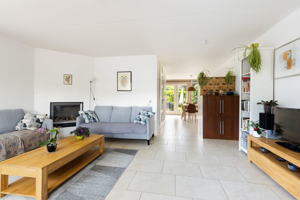 Tussenwoning te koop: Van Hamallaan 27, Renswoude