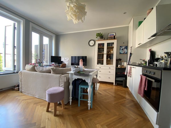 Appartement Piet Heinstraat in Den Haag