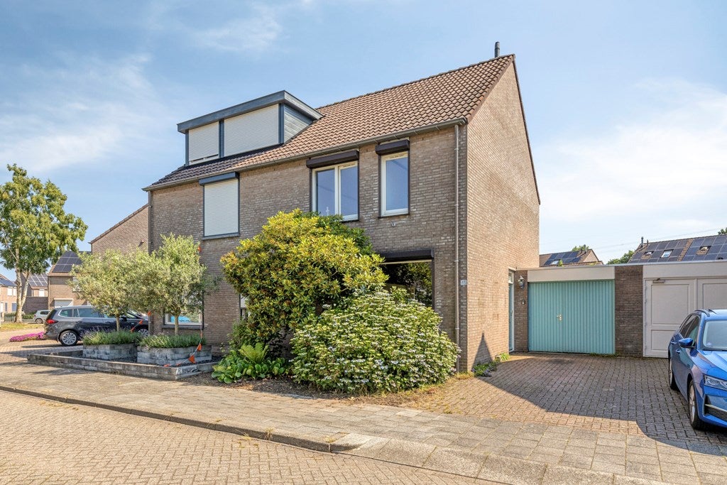 Huis Knopkruid 45 in Venray