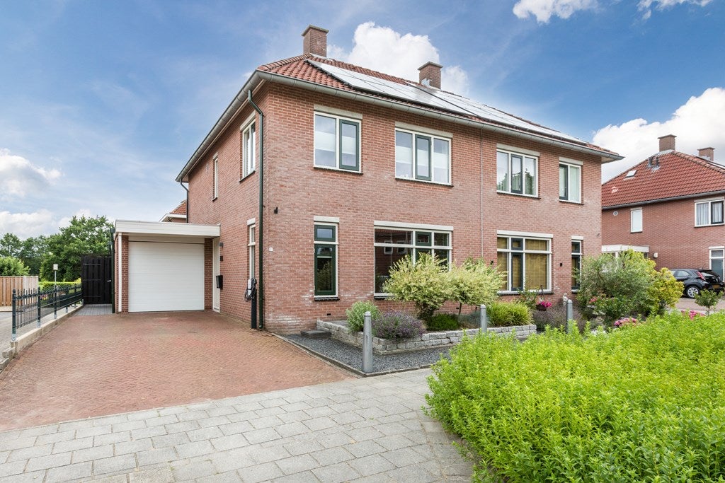 Huis van Alewijkstraat 2 h in Beerzerveld