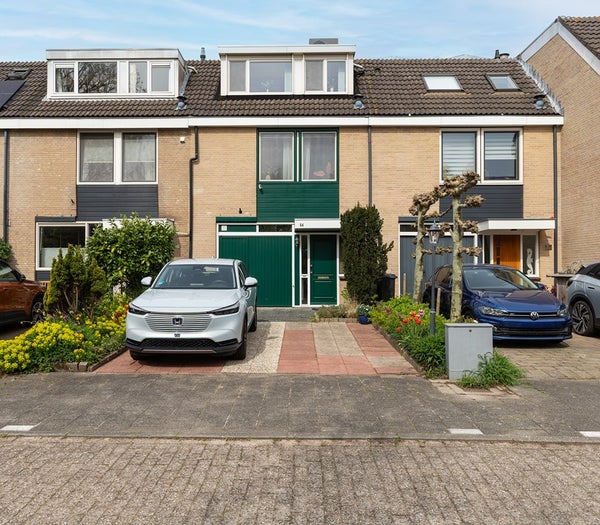 Huis Wallenbergstraat 64 in Hoofddorp