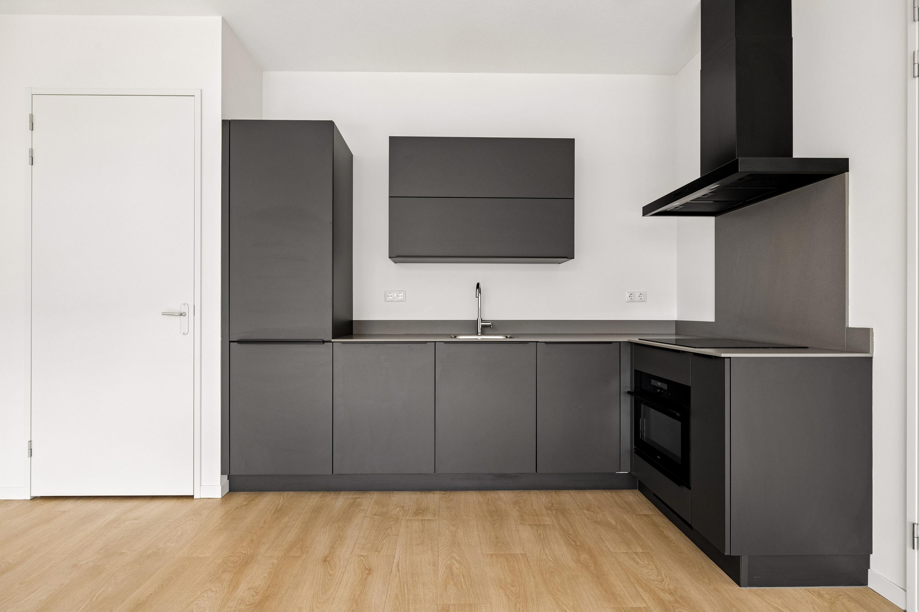 Appartement te huur: Elizabeth Anscombestraat 51, Amsterdam
