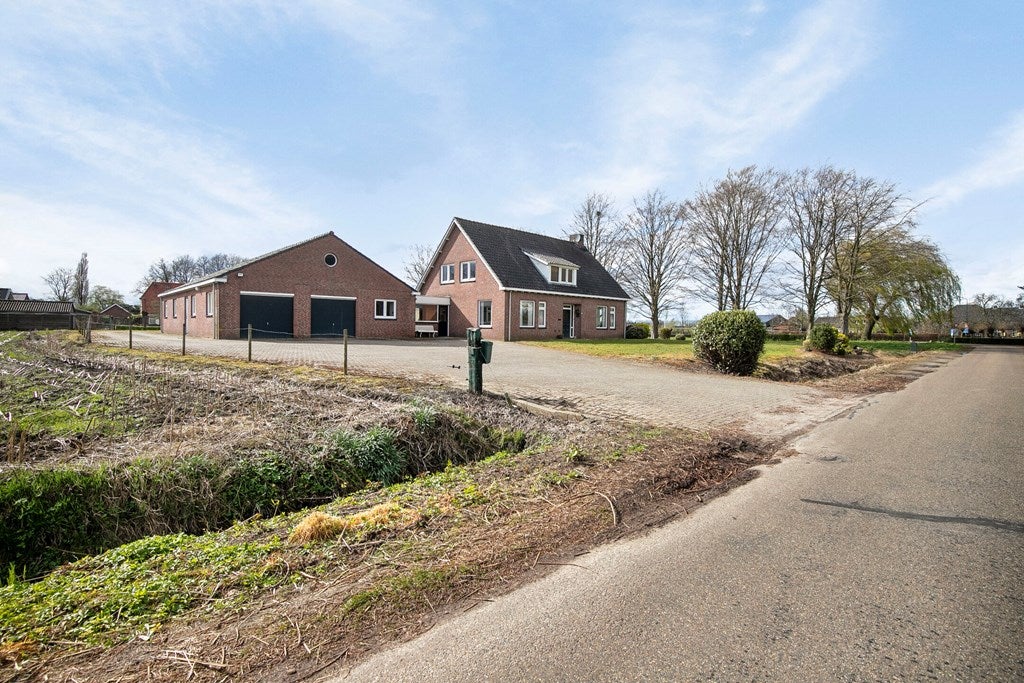 Huis Schootsehoef 1 in Schijndel