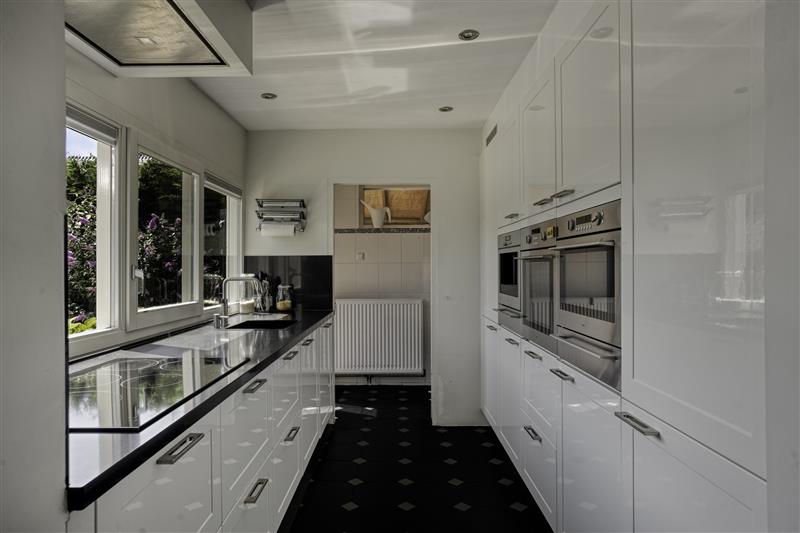 Hoekwoning te koop: Schoolstraat 6, Oosthuizen