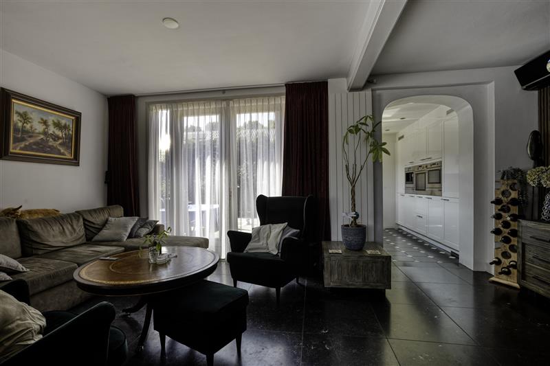 Hoekwoning te koop: Schoolstraat 6, Oosthuizen