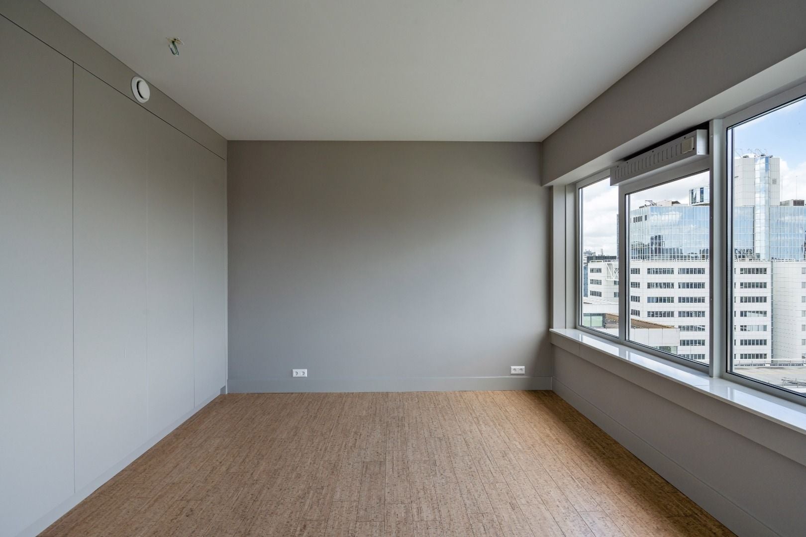 Woning te huur: Kruiskade, Rotterdam