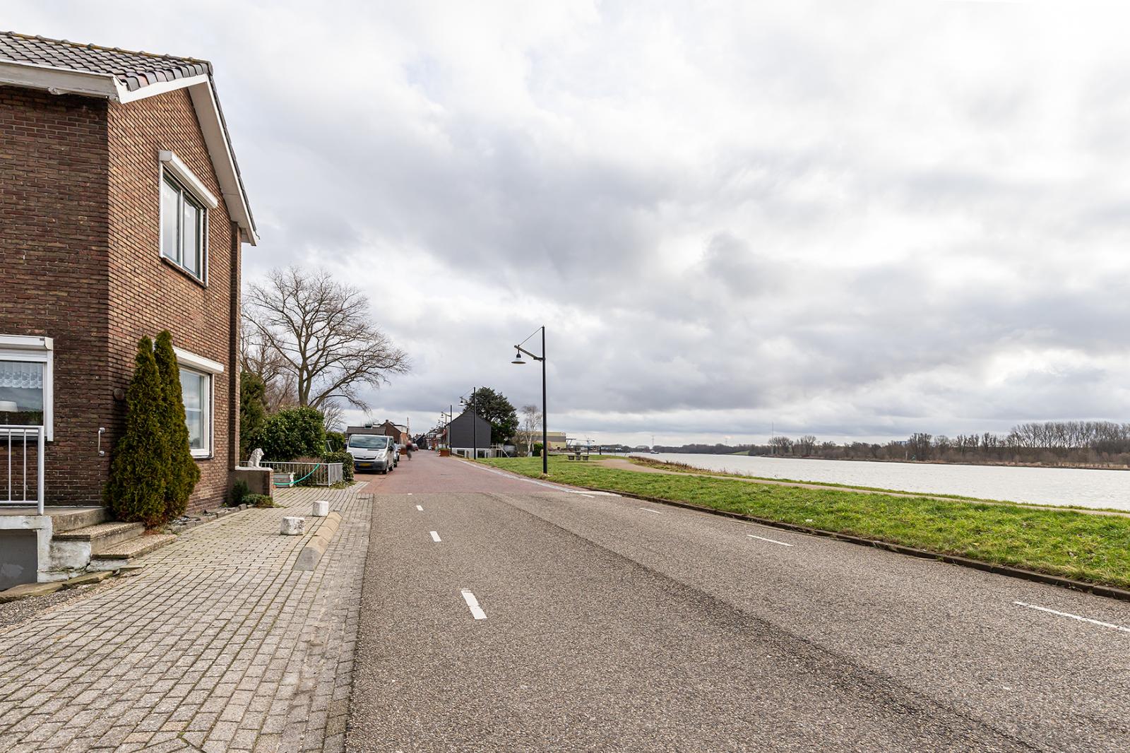 Vrijstaande woning te koop: Baanhoek 239, Sliedrecht