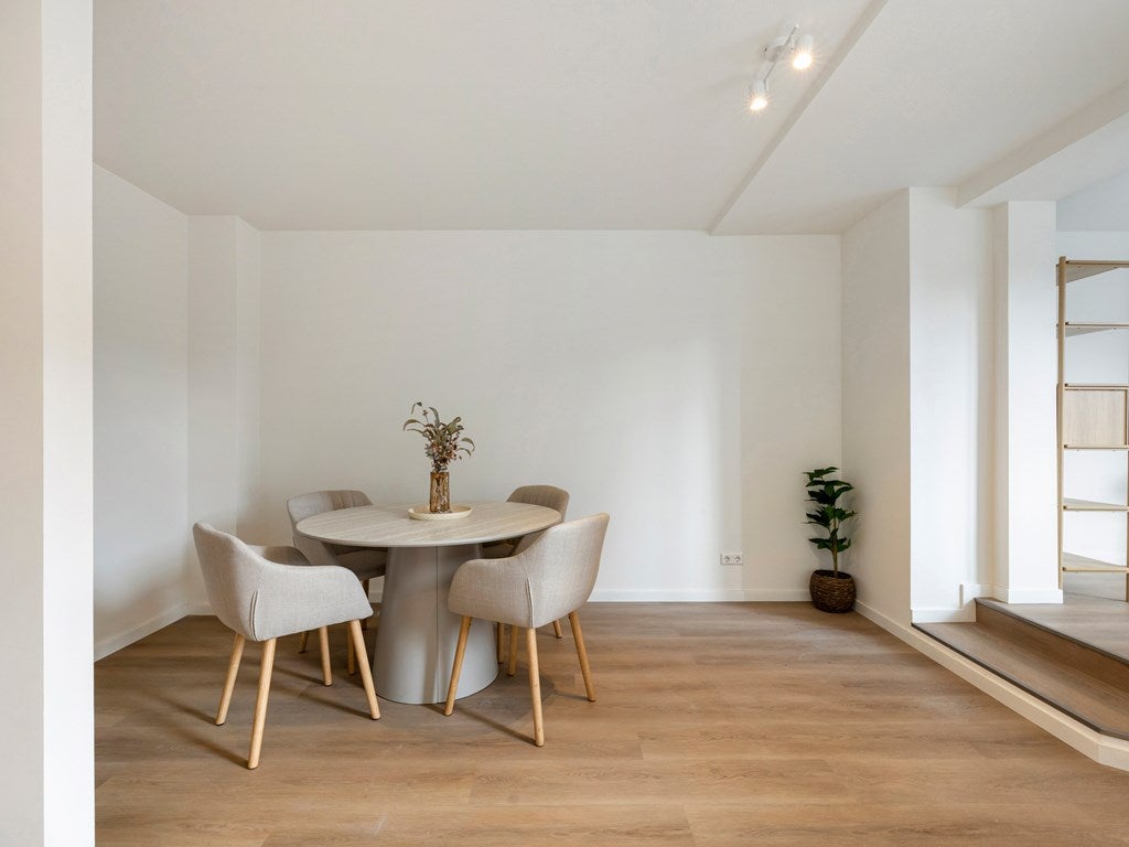 Appartement te huur: Lange Viestraat 4A, Utrecht
