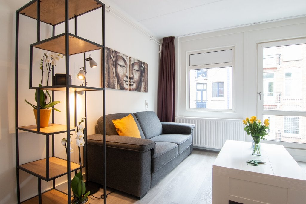 Appartement Van Ostadestraat in Amsterdam