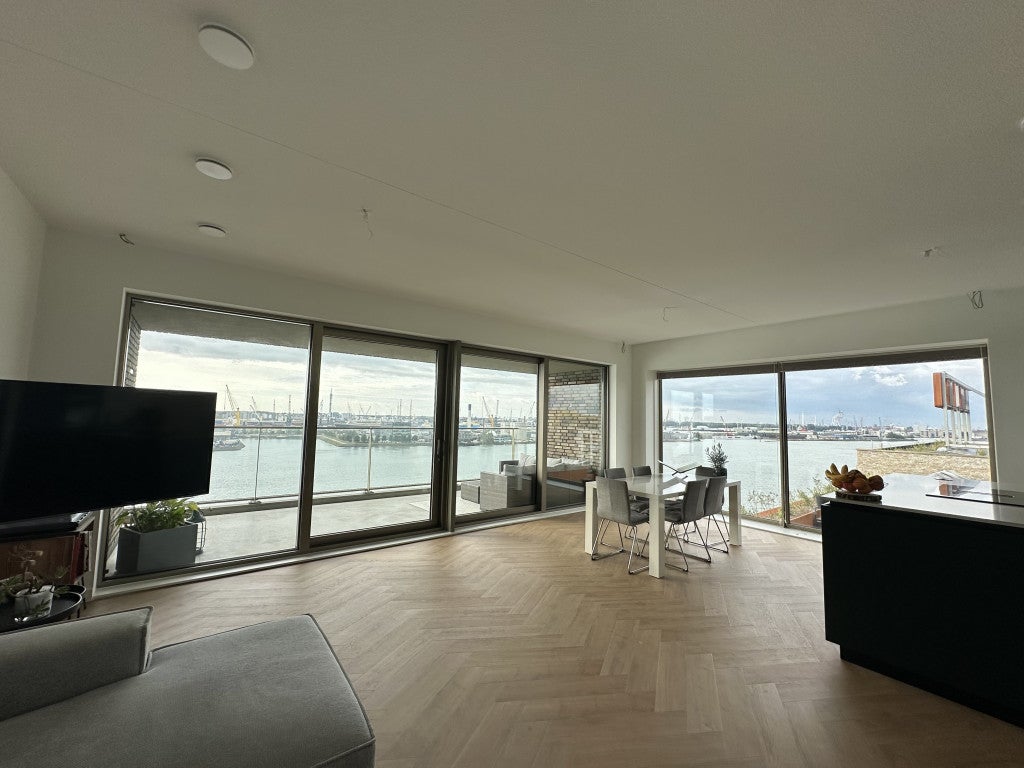 Te huur Appartement Lloydkade in Rotterdam