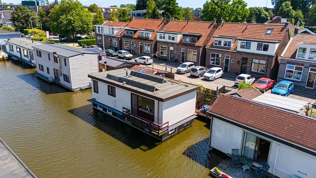 Huis Kalf R 9 ROOD in Zaandam