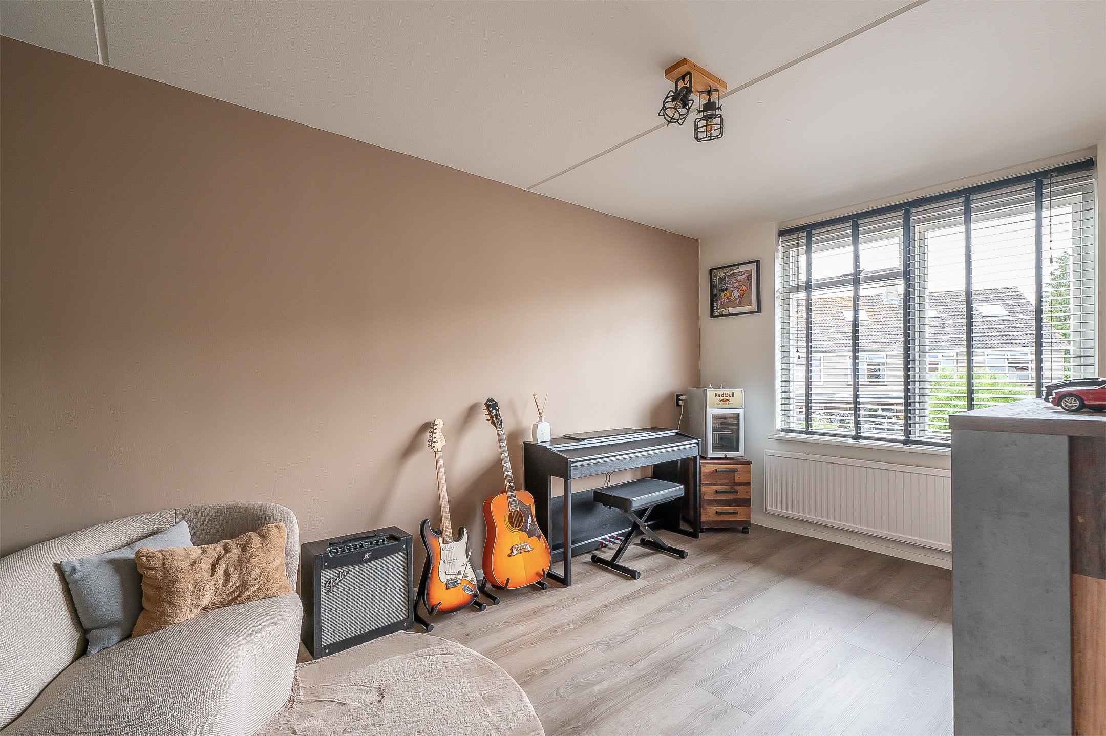 Tussenwoning te koop: Oosterzeel 12, Steenbergen