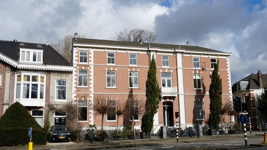 Flat Paviljoenslaan 13 C