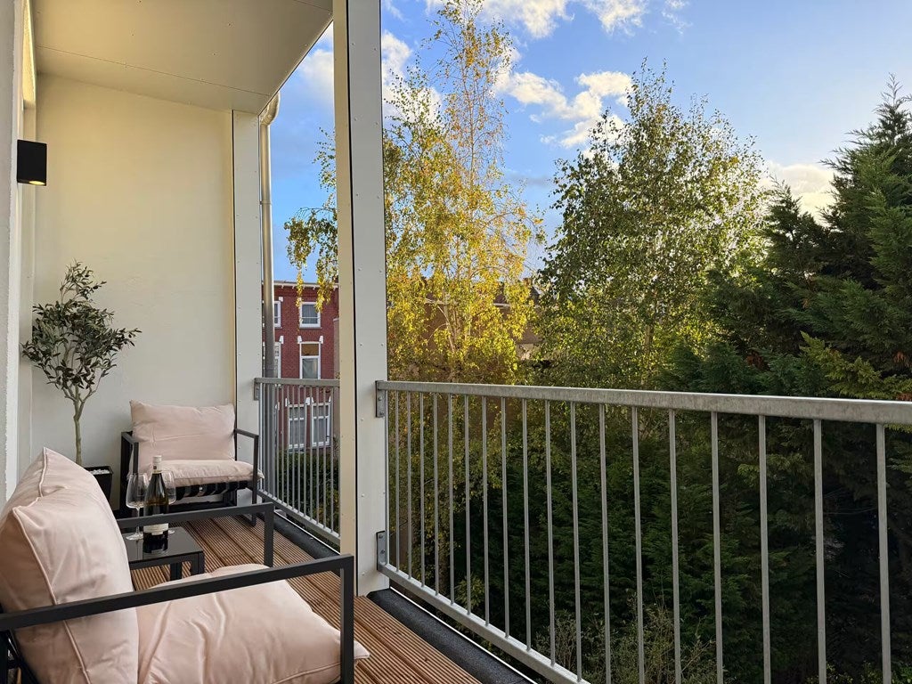 Appartement te huur: Spoorsingel 59B-01, Rotterdam