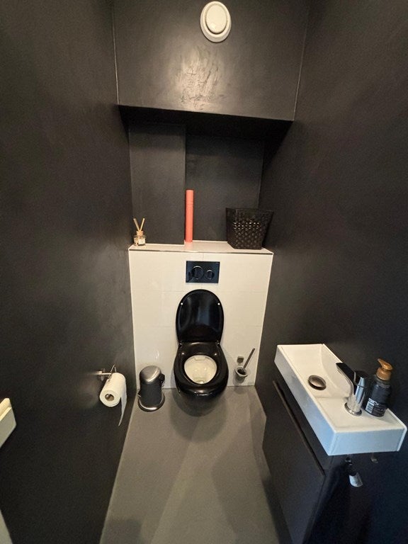Te huur Appartement Kaasjeskruidstraat in Amsterdam