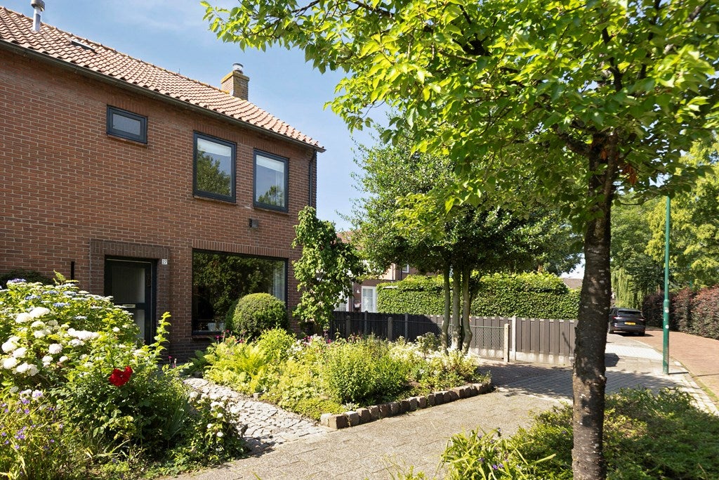 Huis Stadsgracht 27 in Bunschoten-Spakenburg
