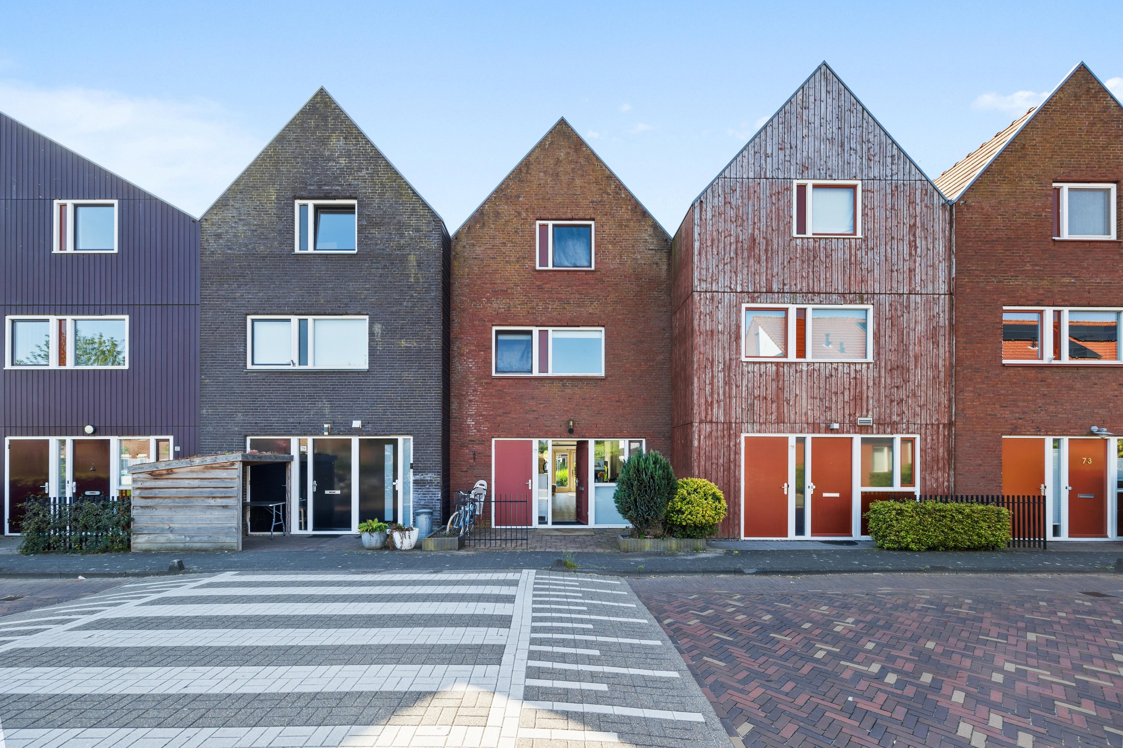 Te huur Huis Oeverwallaan in Den Haag
