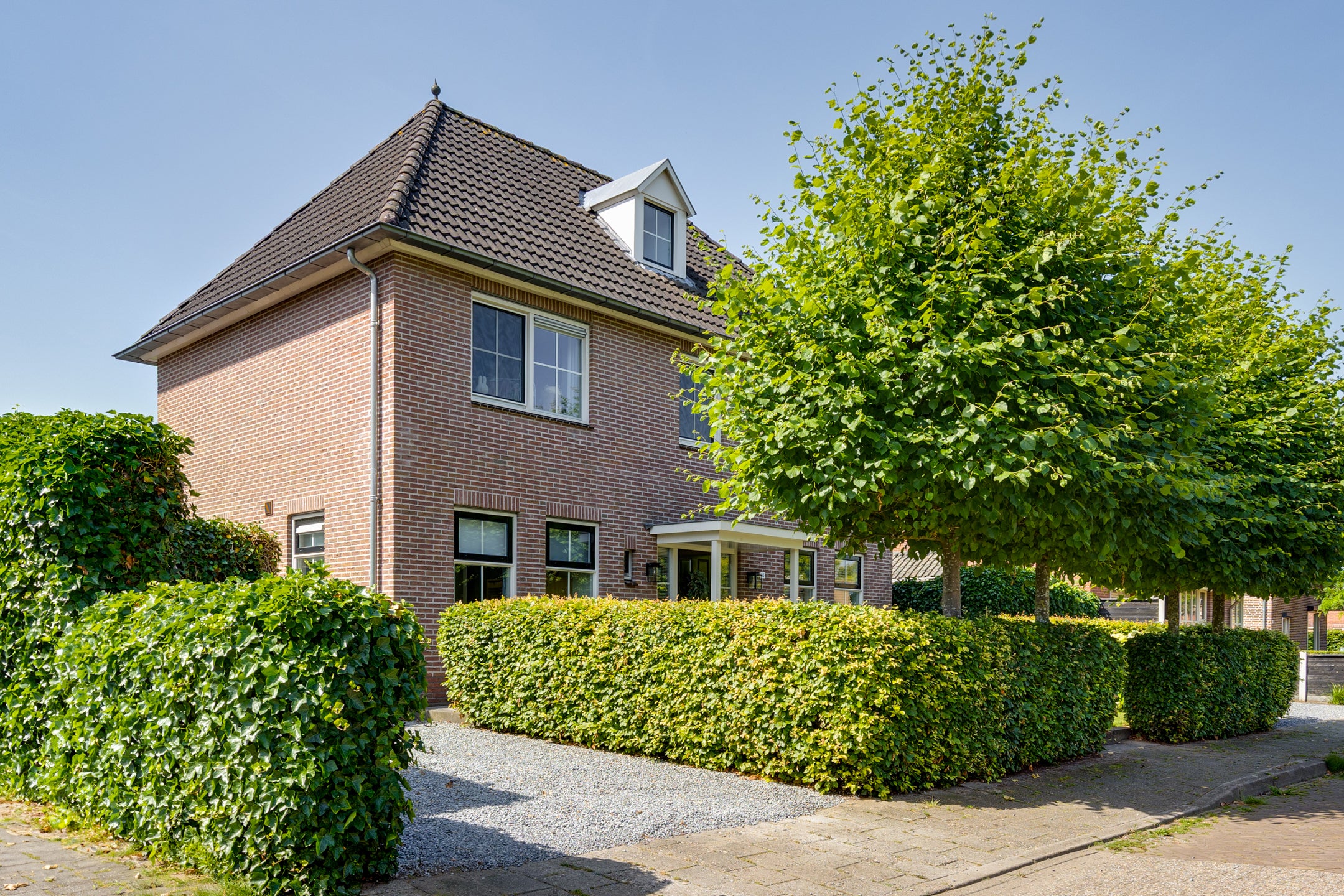 Huis Parallelweg 14 in Aalten