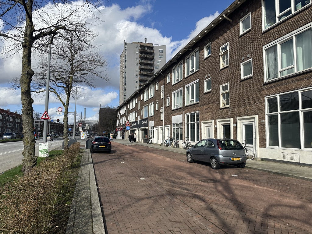 Room Dorpsweg
